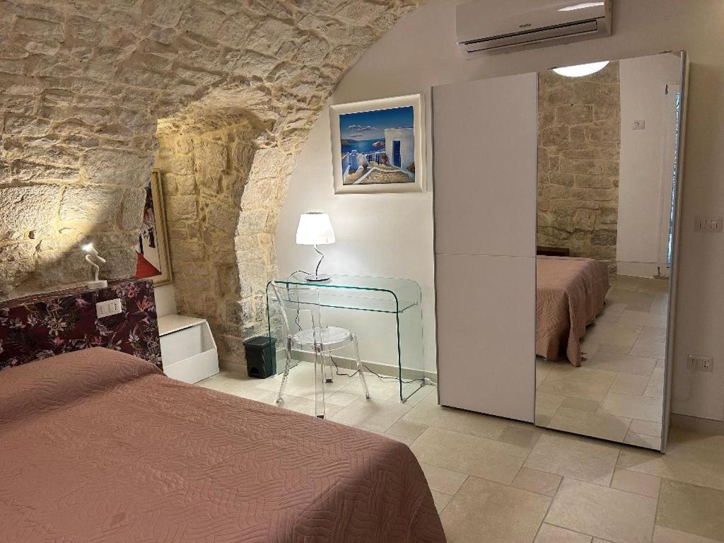 Suite Duomo Trani 6 Exterior photo