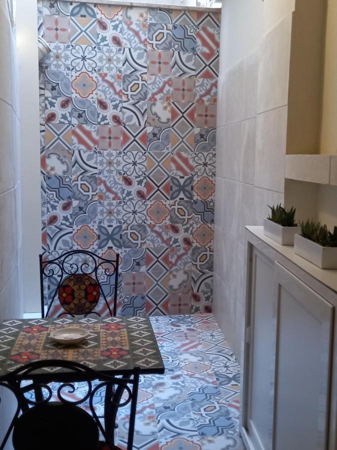 Suite Duomo Trani 6 Exterior photo